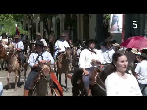 Desfile de la Patria Gaucha con más de 4000 caballos - 35 Edición 2022
